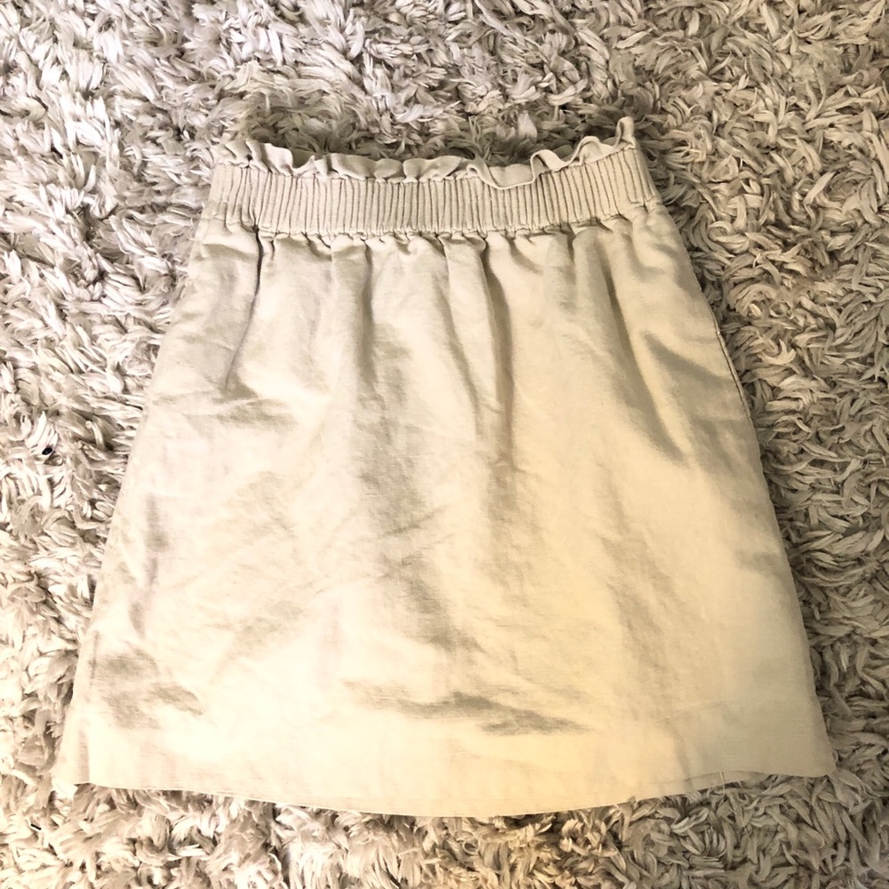 J. Crew “paperbag” linen & cotton blend skirt 🎈